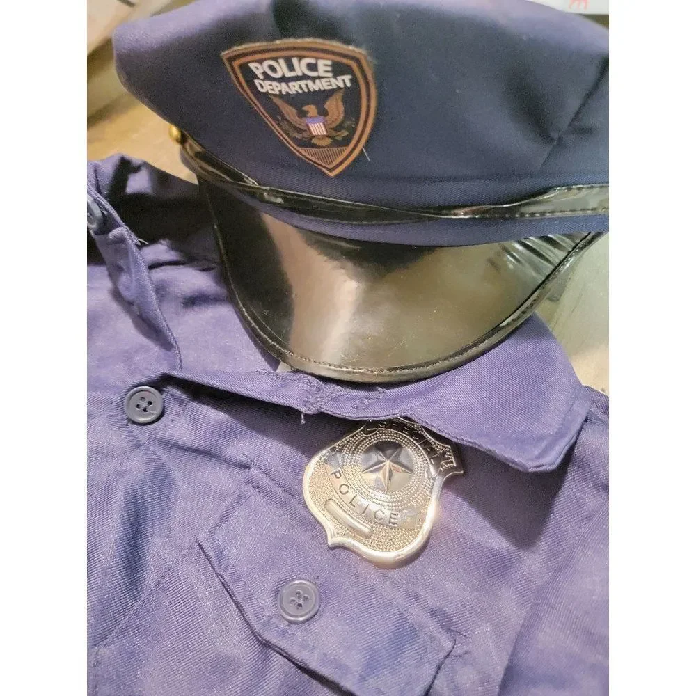 Spirit‎ Halloween youth cop costume police handcuffs